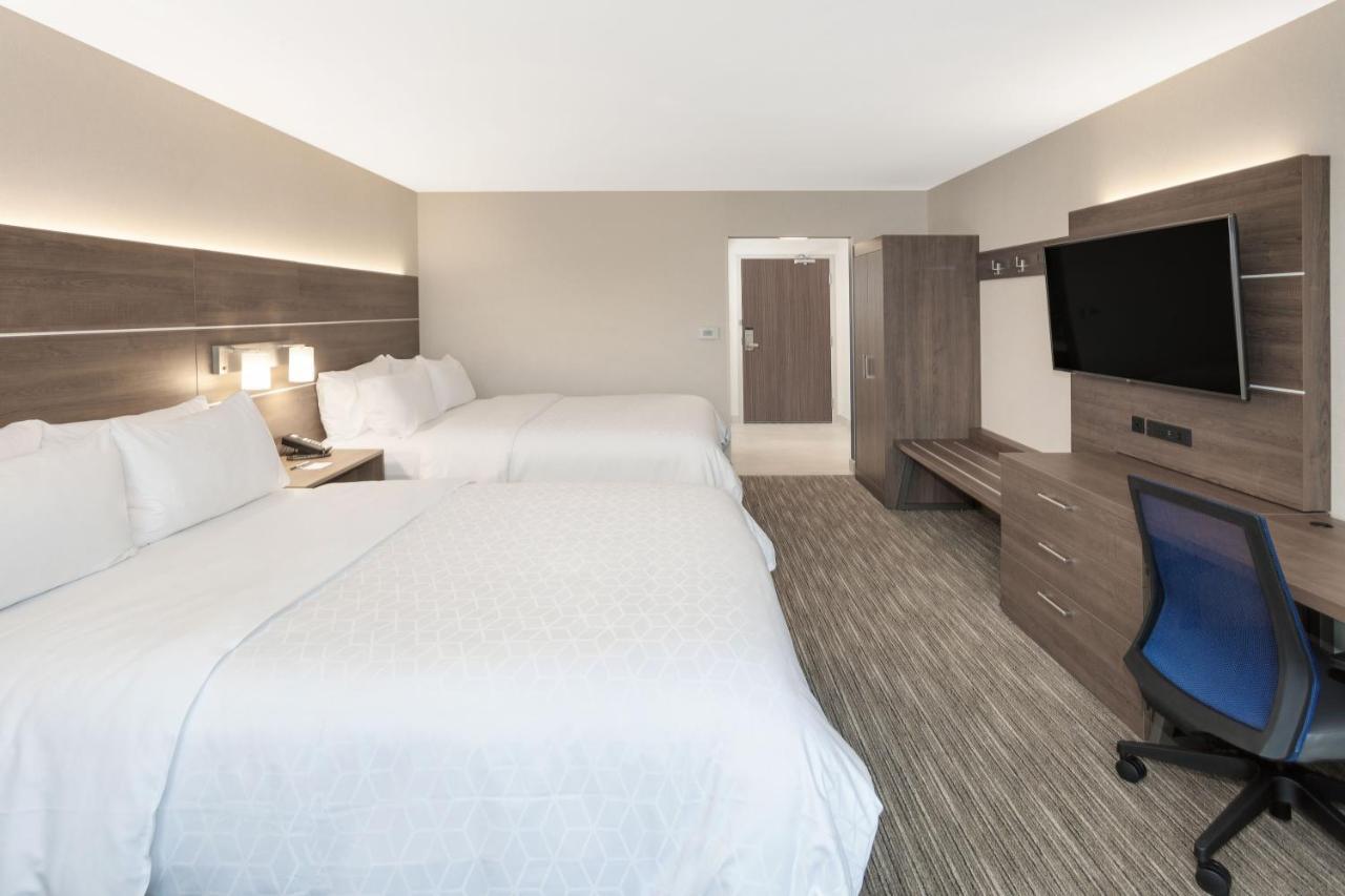 Holiday Inn Express Hotel & Suites Ottawa Airport By Ihg Eksteriør billede